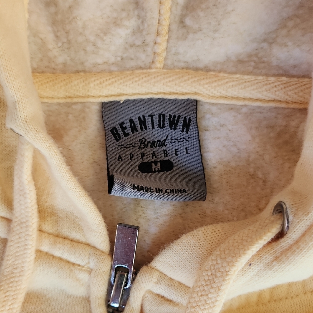Martha's Vinyard Hoodie - Picture 3 of 3